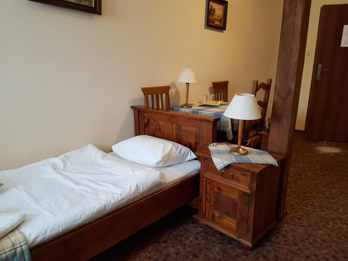Karczma Na Woli Hotel Bilgoraj Ngoại thất bức ảnh