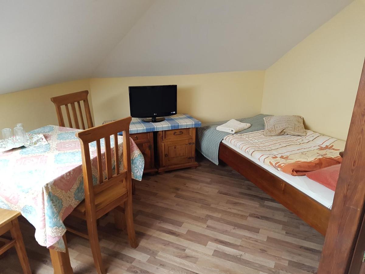 Karczma Na Woli Hotel Bilgoraj Ngoại thất bức ảnh